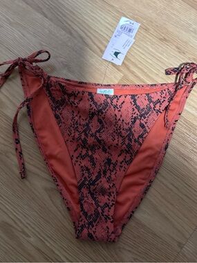 WILD FABLE Tie-Side Bikini Bottom in Coral Snake Print…166